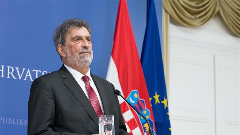 Fuchs: Nastava počinje u ponedjeljak uživo